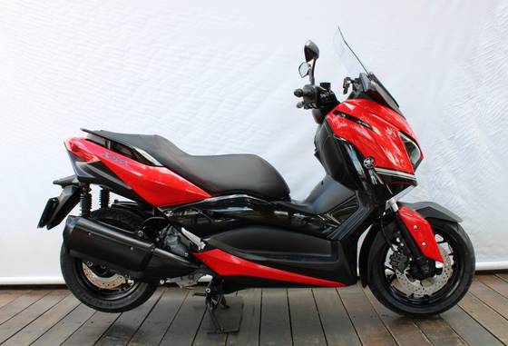 YAMAHA XMAX ABS 